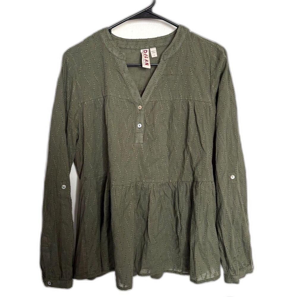 Women's Dolan Forrest Green Long Sleeve Rolled Tab Top Size M
